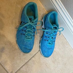 Nike women’s Athletic shoes